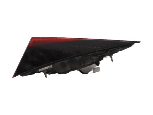right-tailgate-light-nissan-juke-f16_-2019-37744450 main image