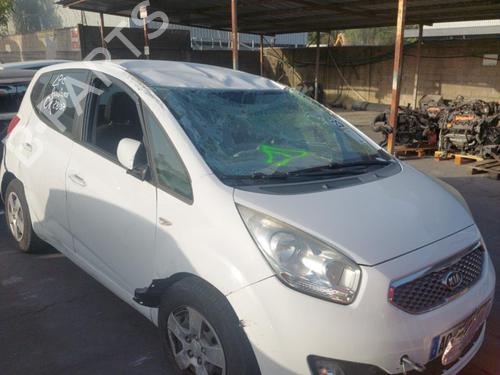 Pièces Détachées Usagées KIA VENGA (YN) 1.4 CVVT 4896885