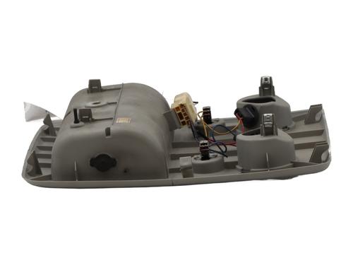 Lampa oświetlenia wnętrza SUZUKI GRAND VITARA II (JT, TE, TD) 1.9 DDiS All-wheel Drive (JT419, TD44, JB419WD, JB419XD,... | BP30911603I8