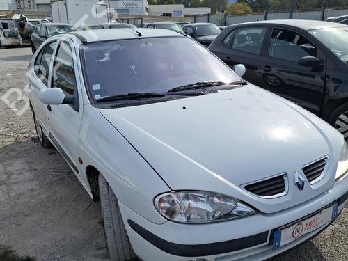 Brugte RENAULT MEGANE I (BA0/1_) 1.6 16V (BA04, BA0B, BA11, BA1J, BA16, BA19, BA1K, BA1V,... (107 hp) 4287785