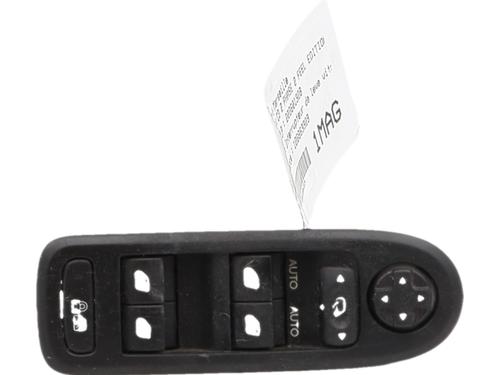 Comutador vidro frente esquerdo Comutador vidro frente esquerdo CITROËN C3 I (FC_, FN_) [2002-2013] 36230282 36230282