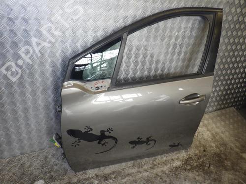 Left front door PEUGEOT 208 I (CA_, CC_) 1.6 HDi | BP24264845C2