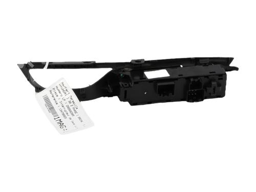 Left front window switch HYUNDAI i30 Estate (GD) 1.6 CRDi | BP40454211I27 - Image 4