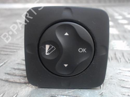Used Switch RENAULT SCÉNIC III (JZ0/1_) 1.5 dCi (86 hp) 24269263
