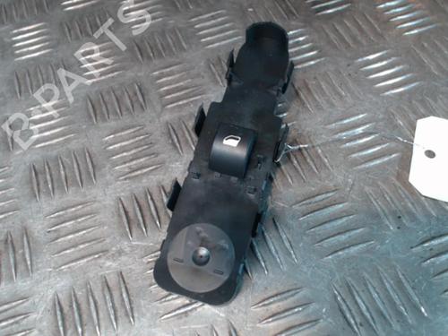 Used Right front window switch PEUGEOT 307 (3A/C) 2.0 HDi 90 (90 hp) 24270532