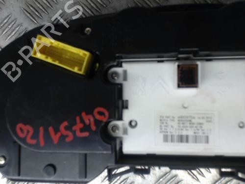 Instrument cluster PEUGEOT 5008 (0U_, 0E_) 2.0 HDi 150 / BlueHDi 150 | BP24273912C47 