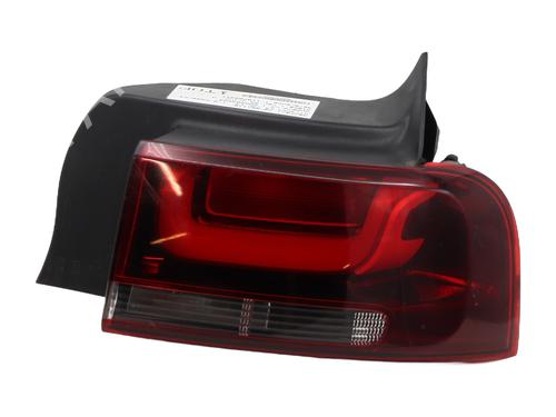 Højre baglygte CITROËN C4 CACTUS 1.2 THP 110 (110 hp) 31884079