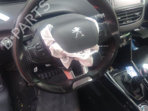 Used Steering wheel PEUGEOT 2008 I (CU_) 1.2 THP 110 / PureTech 110 (110 hp) 29387156