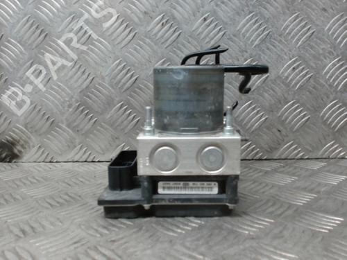 ABS pump PEUGEOT 5008 (0U_, 0E_) 1.6 HDi | BP24268043M43 