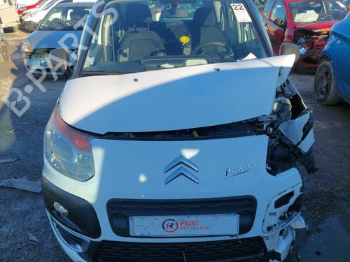 Washer pump CITROËN C3 Picasso (SH_) 1.6 HDI 90 | BP24267985E24 - Image 11