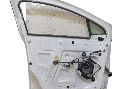 Used Left front door Left front door 38751314 38751314