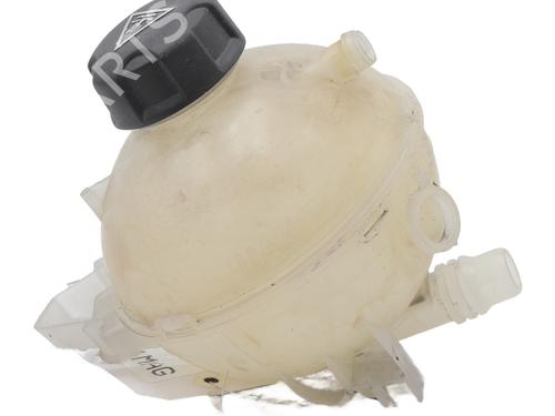Used Expansion tank PEUGEOT 308 II (LB_, LP_, LW_, LH_, L3_) 1.6 HDi / BlueHDi 115 (115 hp) 26326602