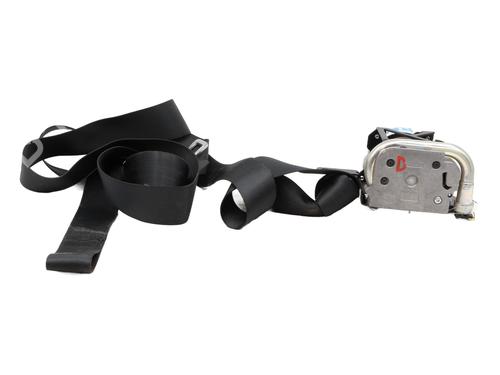 Used Front right seatbelt Front right seatbelt TOYOTA YARIS (_P13_) 1.0 (KSP130_, KSP130) (69 hp) 34527320 34527320