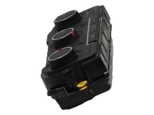 Used Climate control Climate control 38456346 38456346
