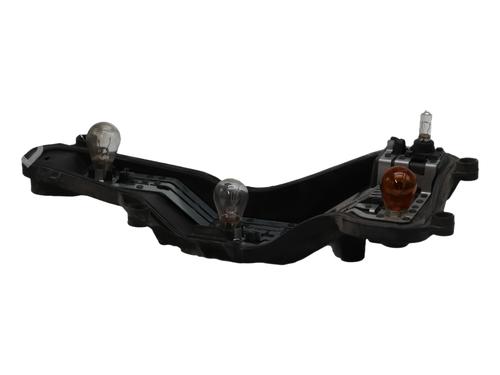 Used Lamp holder Lamp holder VW AMAROK (2HA, 2HB, S1B, S6B, S7A, S7B, AGD) 2.0 BiTDI 4motion (180 hp) 39981798 39981798