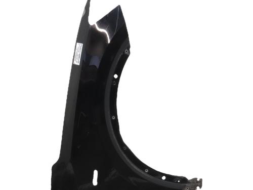 Used Right front fenders Right front fenders 37156477 37156477