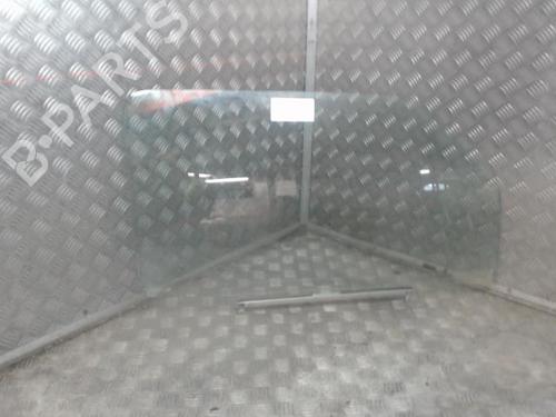 Used Front right door window SUZUKI JIMNY Closed Off-Road Vehicle (SN) 1.3 4WD (SN413) (85 hp) 28077388