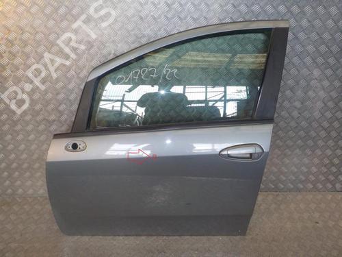 Left front door FIAT GRANDE PUNTO (199_) 1.4 16V (199BXG1B, 199AXG1B) | BP24282617C2