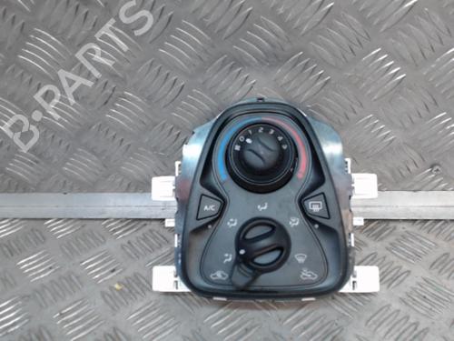Used Climate control PEUGEOT 108 1.2 (82 hp) 24273801