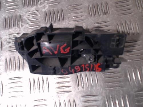 Front left interior door handle PEUGEOT 407 (6D_) 2.0 HDi 135 (6DRHRH, 6DRHRE, 6DRHRG, 6DRHRJ) | BP24270415I13 