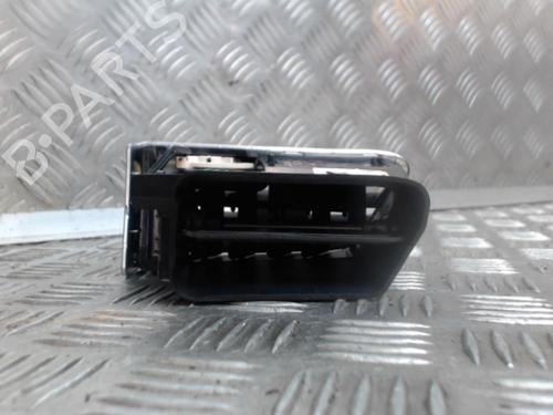 Used Air vent PEUGEOT 508 I (8D_) 2.2 HDi (204 hp) 24281152