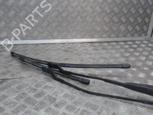 Front windshield wiper arm FIAT 500 (312_) 1.2 (312AXA1A) | BP24280787C143 