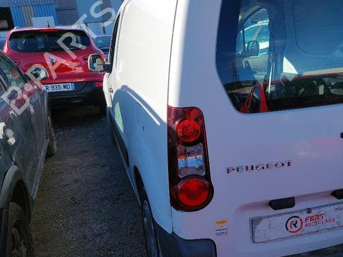 Left front door PEUGEOT PARTNER Box Body/MPV 1.6 HDi | BP24272487C2 