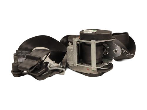 front-right-seatbelt-ford-focus-iii-saloon-2010-2011-2012-2013-2014-2015-2016-2017-2018-2019-2020-24274972 main image