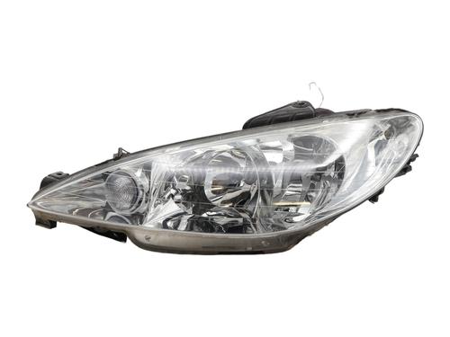 Faro izquierdo PEUGEOT 206 Hatchback (2A/C) 1.4 i (75 hp) 29590642