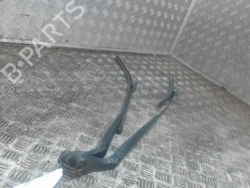 front-windshield-wiper-arm-opel-adam-m13-2012-2013-2014-2015-2016-2017-2018-2019-32086675 main image