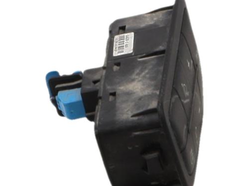 Headlight switch FIAT GRANDE PUNTO (199_) 1.3 D Multijet | BP38341393I24 - Image 3
