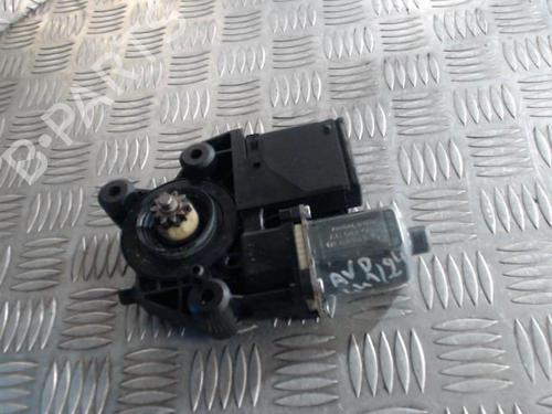 Used Right front window motor Right front window motor RENAULT SCÉNIC III (JZ0/1_) 2.0 16V (JZ0G, JZ0P, JZ1E, JZ1P) (140 hp) 24264606 24264606