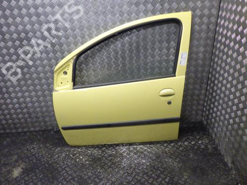 Used Left front door PEUGEOT 107 (PM_, PN_) 1.0 (68 hp) 27568679
