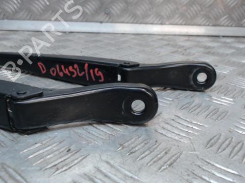 Front windshield wiper arm CITROËN C3 / C3 ORIGIN III (SX) 1.2 VTi 82 | BP24274579C143 