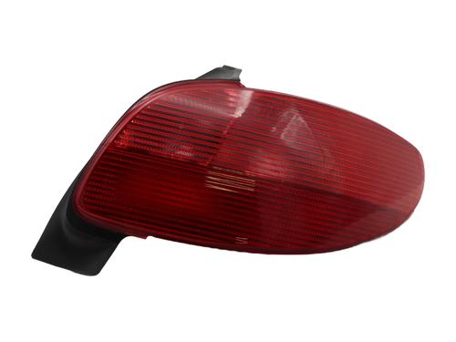 Used Right taillight PEUGEOT 206 Hatchback (2A/C) 1.4 i (75 hp) 29402467