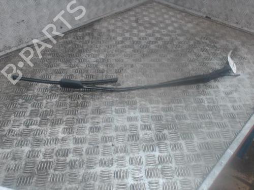 Used Front windshield wiper arm Front windshield wiper arm 37744467 37744467