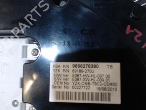 Used Instrument cluster PEUGEOT 5008 (0U_, 0E_) 2.0 HDi 150 / BlueHDi 150 (150 hp) 24266317