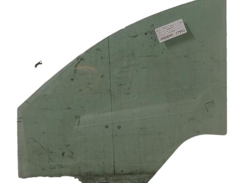 front-left-door-window-renault-captur-ii-hf_-2020-33995147 main image