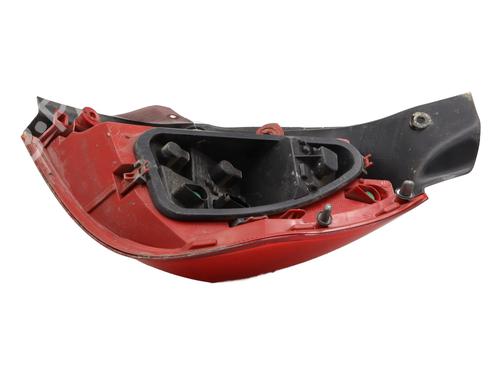 left-taillight-renault-clio-iii-br01-cr01-2005-2006-2007-2008-2009-2010-2011-2012-2013-2014-34527275 main image