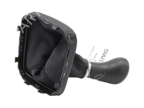 Used Shift knob Shift knob MERCEDES-BENZ A-CLASS (W177) A 200 Mild-Hybrid (177.087) (163 hp) 25304271 25304271