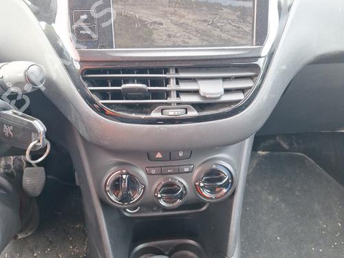 Left front window switch PEUGEOT 208 I (CA_, CC_) 1.2 PureTech 82 | BP31884075I27 