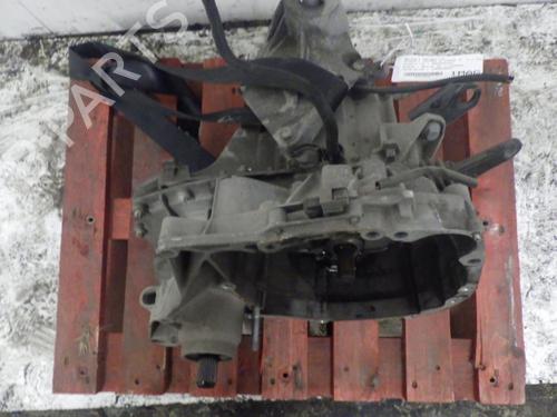 Gearbox RENAULT TWINGO II (CN0_) 1.2 16V (CN04, CN0B) | BP31998869M3