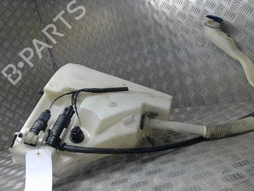 windscreen-washer-tank-porsche-cayenne-92a-2010-2011-2012-2013-2014-2015-2016-2017-2018-24265116 main image