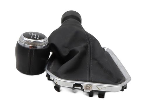 Used Shift knob RENAULT CLIO V (B7_) 1.0 TCe 90 (B7MT) (91 hp) 31830066