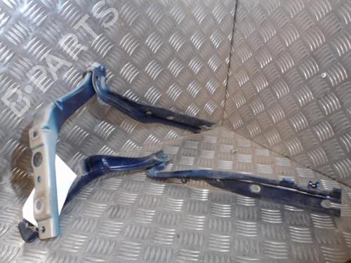 Used Hinge/Door check strap PEUGEOT 407 (6D_) 2.0 HDi 135 (6DRHRH, 6DRHRE, 6DRHRG, 6DRHRJ) (136 hp) 24273394