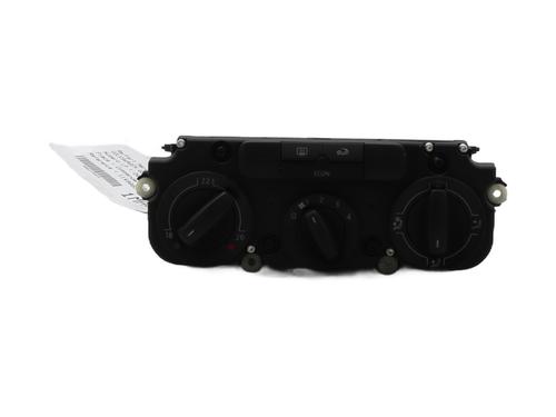 Used Climate control VW GOLF V (1K1) 1.9 TDI (105 hp) 30302141