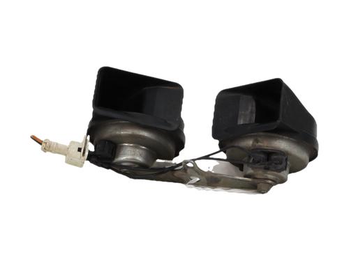horn-renault-clio-iii-br01-cr01-2005-2006-2007-2008-2009-2010-2011-2012-2013-2014-39519919 main image
