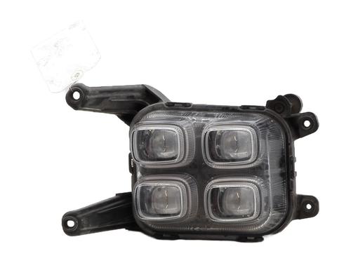 Used Left front fog light KIA SPORTAGE IV (QL, QLE) 1.7 CRDi (141 hp) 31625626