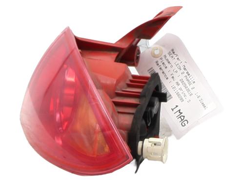 Right taillight SEAT LEON (1P1) 1.6 TDI | BP32476687C35