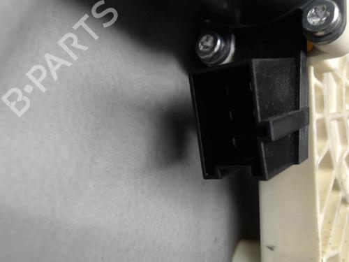 Used Front right window mechanism MERCEDES-BENZ B-CLASS Sports Tourer (W245) B 200 CDI (245.208) (140 hp) 24266447